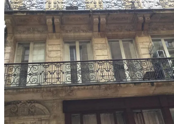 Cosy Hyper Centre De Apartmán *